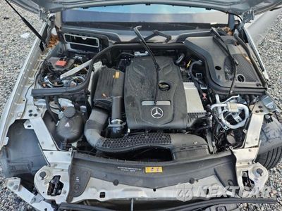 Zdjęcie 11 z 12 samochodu: 2017 MERCEDES-BENZ E 300 4MATIC VIN:WDDZF4KB2HA208565 - miniatura