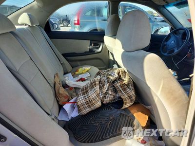 Zdjęcie 10 z 12 samochodu: 2006 KIA SPECTRA EX VIN:KNAFE121065208671 - miniatura