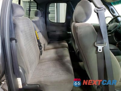Zdjęcie 10 z 12 samochodu: 2006 TOYOTA TUNDRA SR5 VIN:5TBBT44116S482969 - miniatura