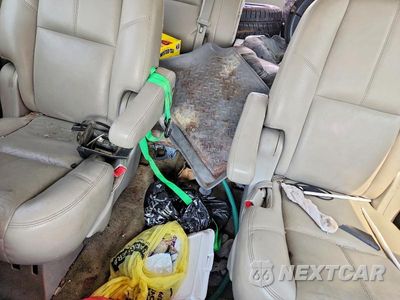 Zdjęcie 13 z 14 samochodu: 2007 CHEVROLET SUBURBAN K1500 VIN:1GNFK16367J179068 - miniatura
