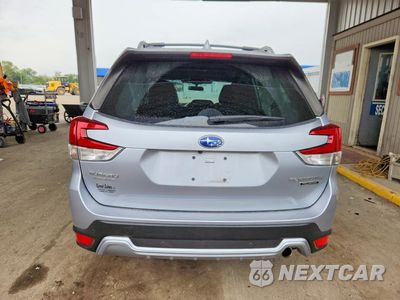 Zdjęcie 6 z 12 samochodu: 2023 SUBARU FORESTER TOURING VIN:JF2SKARCXPH428158 - miniatura