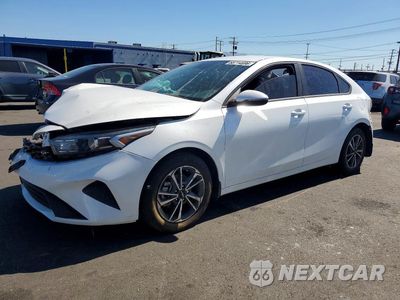 2023 KIA FORTE LXS 3KPF24AD4PE514187 - główne zdjęcie licytacji z USA - miniatura