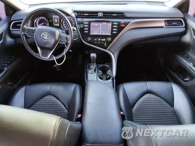 Zdjęcie 8 z 13 samochodu: 2018 TOYOTA CAMRY SE VIN:4T1B11HKXJU147031 - miniatura