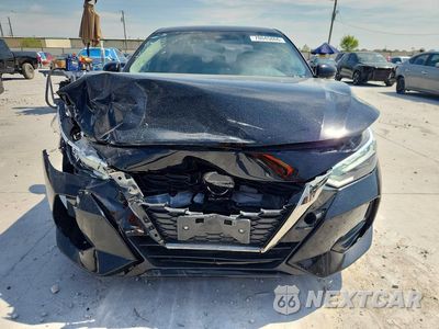 Piąte zdjęcie samochodu w środku: 2022 NISSAN SENTRA SR VIN:3N1AB8DV2NY299980 - miniatura