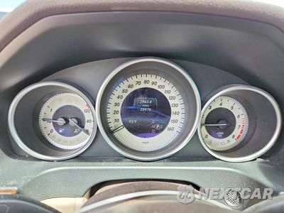 Zdjęcie 9 z 12 samochodu: 2016 MERCEDES-BENZ E 350 VIN:WDDHF5KB1GB226324 - miniatura