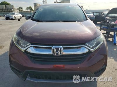 Piąte zdjęcie samochodu w środku: 2018 HONDA CR-V LX VIN:2HKRW5H31JH408321 - miniatura