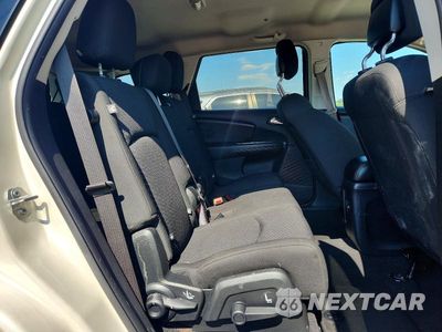 Zdjęcie 11 z 14 samochodu: 2018 DODGE JOURNEY SE VIN:3C4PDCAB0JT506680 - miniatura