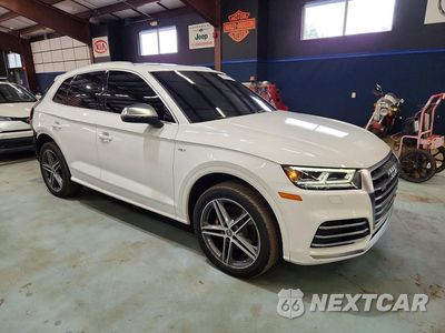 Czwarte zdjęcie samochodu z boku: 2018 AUDI SQ5 PREMIUM PLUS VIN:WA1A4AFY4J2224724 - miniatura