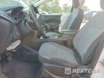 Zdjęcie 7 z 13 samochodu: 2019 FORD ESCAPE S VIN:1FMCU0F76KUA79168 - miniatura
