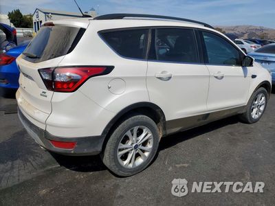 Trzecie zdjęcie samochodu z tyłu: 2017 FORD ESCAPE SE VIN:1FMCU0GD2HUD66424 - miniatura