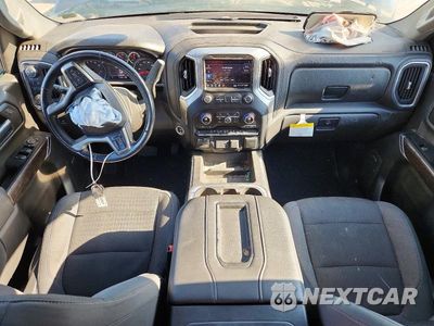 Zdjęcie 8 z 12 samochodu: 2019 CHEVROLET SILVERADO K1500 RST VIN:3GCPYEEK1KG238078 - miniatura