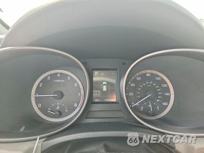 Zdjęcie 9 z 13 samochodu: 2018 HYUNDAI SANTA FE SPORT 2.4L VIN:5XYZUDLB8JG515811 - miniatura