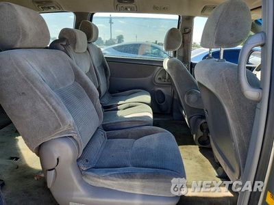 Zdjęcie 11 z 13 samochodu: 2006 TOYOTA SIENNA CE 8 PASSENGER VIN:5TDZA23C86S476167 - miniatura