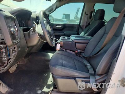Zdjęcie 7 z 13 samochodu: 2021 CHEVROLET SILVERADO C1500 CUSTOM VIN:1GCPWBEH8MZ157302 - miniatura