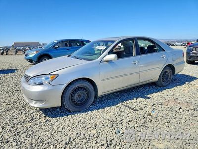 2006 TOYOTA CAMRY LE 4T1BE30K86U647868 - główne zdjęcie licytacji z USA - miniatura