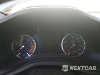 Zdjęcie 9 z 13 samochodu: 2022 JEEP RENEGADE LATITUDE VIN:ZACNJDB14NPN54530 - miniatura