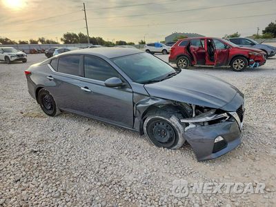 Czwarte zdjęcie samochodu z boku: 2020 NISSAN ALTIMA S VIN:1N4BL4BV2LC174712 - miniatura