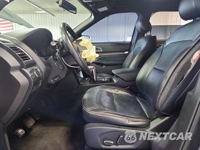 Zdjęcie 7 z 13 samochodu: 2017 FORD EXPLORER LIMITED VIN:1FM5K8F86HGD65230 - miniatura