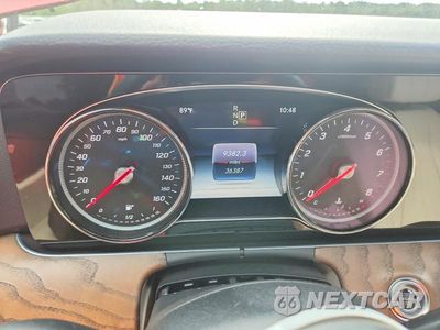 Zdjęcie 9 z 12 samochodu: 2017 MERCEDES-BENZ E 300 4MATIC VIN:WDDZF4KB3HA194594 - miniatura