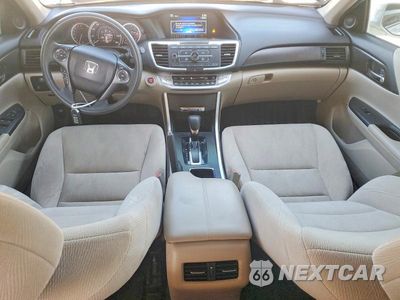 Zdjęcie 8 z 12 samochodu: 2015 HONDA ACCORD EX VIN:1HGCR2F77FA097043 - miniatura