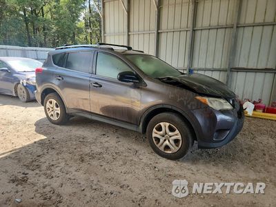 Czwarte zdjęcie samochodu z boku: 2015 TOYOTA RAV4 LE VIN:JTMZFREV1FJ058796 - miniatura