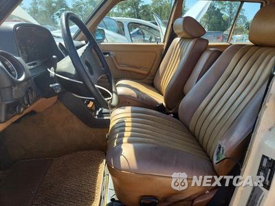 Zdjęcie 7 z 12 samochodu: 1985 MERCEDES-BENZ 300 TDT VIN:WDBAB93C9FF031146 - miniatura