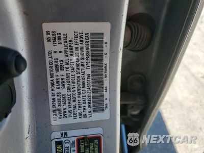 Zdjęcie 12 z 12 samochodu: 2010 HONDA INSIGHT EX VIN:JHMZE2H70AS001756 - miniatura
