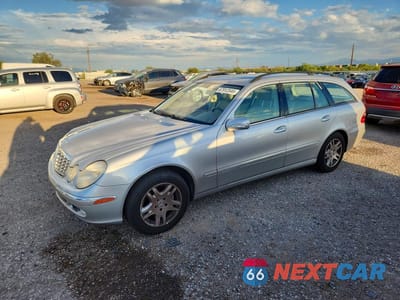 2004 MERCEDES-BENZ E 320 WDBUH65J24A377541 - główne zdjęcie licytacji z USA - miniatura