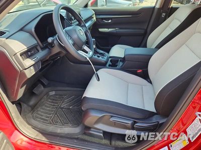 Zdjęcie 7 z 14 samochodu: 2025 HONDA CR-V LX VIN:7FARW2H85NE567409 - miniatura