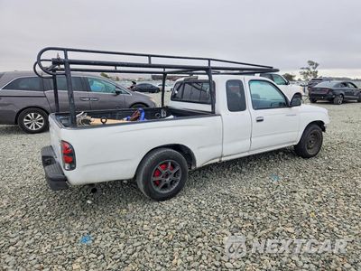 Trzecie zdjęcie samochodu z tyłu: 1999 TOYOTA TACOMA BASE VIN:4TAVL52N4XZ552007 - miniatura