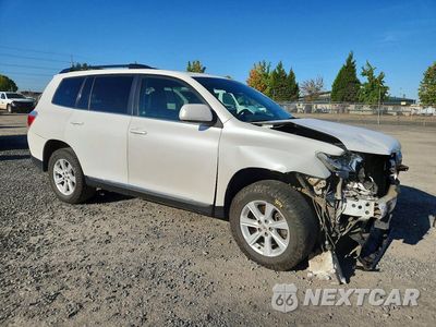 Czwarte zdjęcie samochodu z boku: 2011 TOYOTA HIGHLANDER SE VIN:5TDBK3EH0BS041781 - miniatura