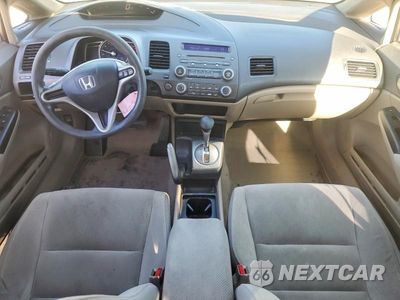 Zdjęcie 8 z 12 samochodu: 2009 HONDA CIVIC LX VIN:1HGFA16569L014594 - miniatura