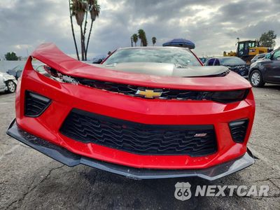 Piąte zdjęcie samochodu w środku: 2018 CHEVROLET CAMARO SS VIN:1G1FE1R79J0112758 - miniatura