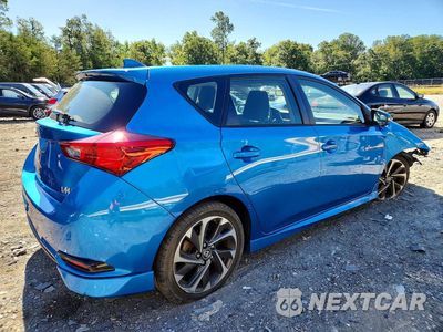Trzecie zdjęcie samochodu z tyłu: 2017 TOYOTA COROLLA IM BASE VIN:JTNKARJE1HJ531701 - miniatura