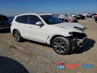 Czwarte zdjęcie samochodu z boku: 2022 BMW X3 XDRIVE30I VIN:5UX53DP03N9L14608 - miniatura