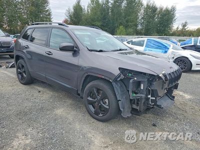 Czwarte zdjęcie samochodu z boku: 2018 JEEP CHEROKEE LATITUDE VIN:1C4PJLCBXJD561553 - miniatura