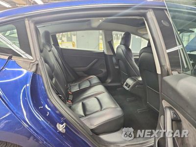 Zdjęcie 10 z 12 samochodu: 2022 TESLA MODEL 3 VIN:5YJ3E1EA7NF370716 - miniatura