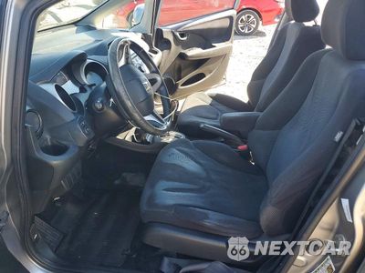 Zdjęcie 7 z 13 samochodu: 2009 HONDA FIT SPORT VIN:JHMGE88439S008678 - miniatura