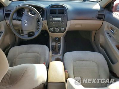 Zdjęcie 8 z 12 samochodu: 2008 KIA SPECTRA LX VIN:KNAFE121685576663 - miniatura
