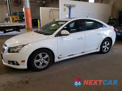 2014 CHEVROLET CRUZE LT 1G1PC5SB8E7452688 - główne zdjęcie licytacji z USA - miniatura