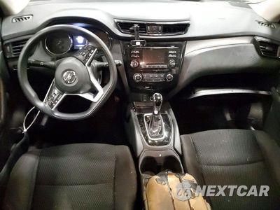 Zdjęcie 8 z 13 samochodu: 2018 NISSAN ROGUE SPORT S VIN:JN1BJ1CP6JW159420 - miniatura
