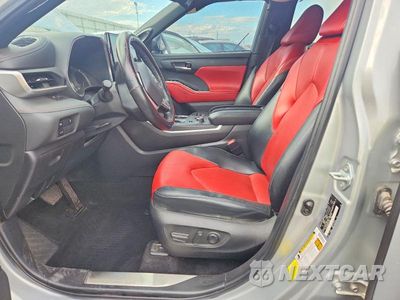 Zdjęcie 7 z 13 samochodu: 2023 TOYOTA HIGHLANDER XSE VIN:5TDKDRBH4PS511268 - miniatura