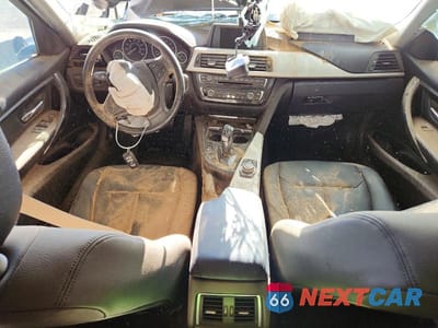 Zdjęcie 8 z 12 samochodu: 2016 BMW 320 I VIN:WBA8E1G54GNT99355 - miniatura