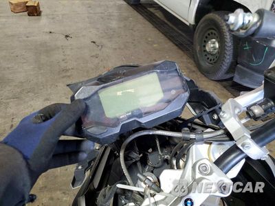 Zdjęcie 7 z 9 samochodu: 2018 BMW G310 GS VIN:WB30G1205JR825483 - miniatura