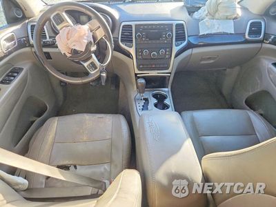 Zdjęcie 8 z 13 samochodu: 2013 JEEP GRAND CHEROKEE LAREDO VIN:1C4RJEAGXDC632201 - miniatura