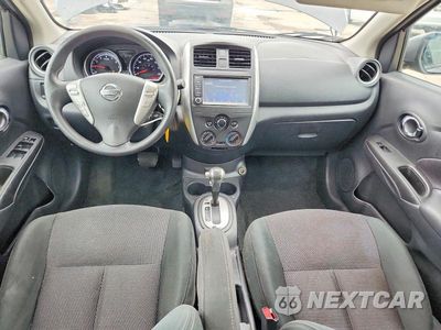 Zdjęcie 8 z 12 samochodu: 2019 NISSAN VERSA SV VIN:3N1CN7AP9KL853105 - miniatura