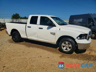 Czwarte zdjęcie samochodu z boku: 2020 RAM 1500 CLASSIC TRADESMAN VIN:1C6RR6FG7LS116543 - miniatura