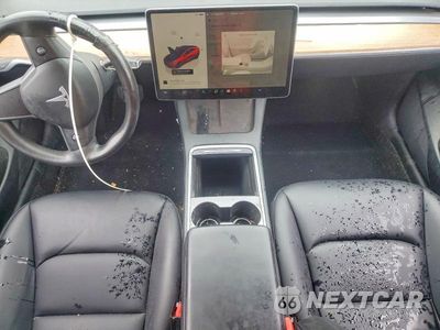 Zdjęcie 8 z 12 samochodu: 2023 TESLA MODEL 3 VIN:5YJ3E1EB2PF687721 - miniatura