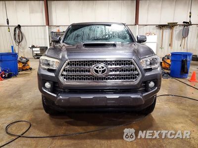 Piąte zdjęcie samochodu w środku: 2016 TOYOTA TACOMA TRD SPORT VIN:5TFDZ5BN7GX012189 - miniatura