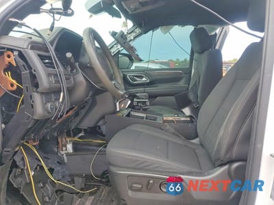 Zdjęcie 7 z 12 samochodu: 2023 CHEVROLET TAHOE C1500 VIN:1GBSCLEDXPR161382 - miniatura